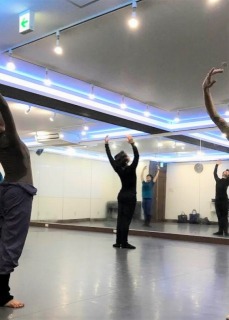 元Ｋバレエダンサー が教える バレエ教室 YK Ballet Class 品川レンタルスタジオ 東京 GATE STUDIO レッスン風景1